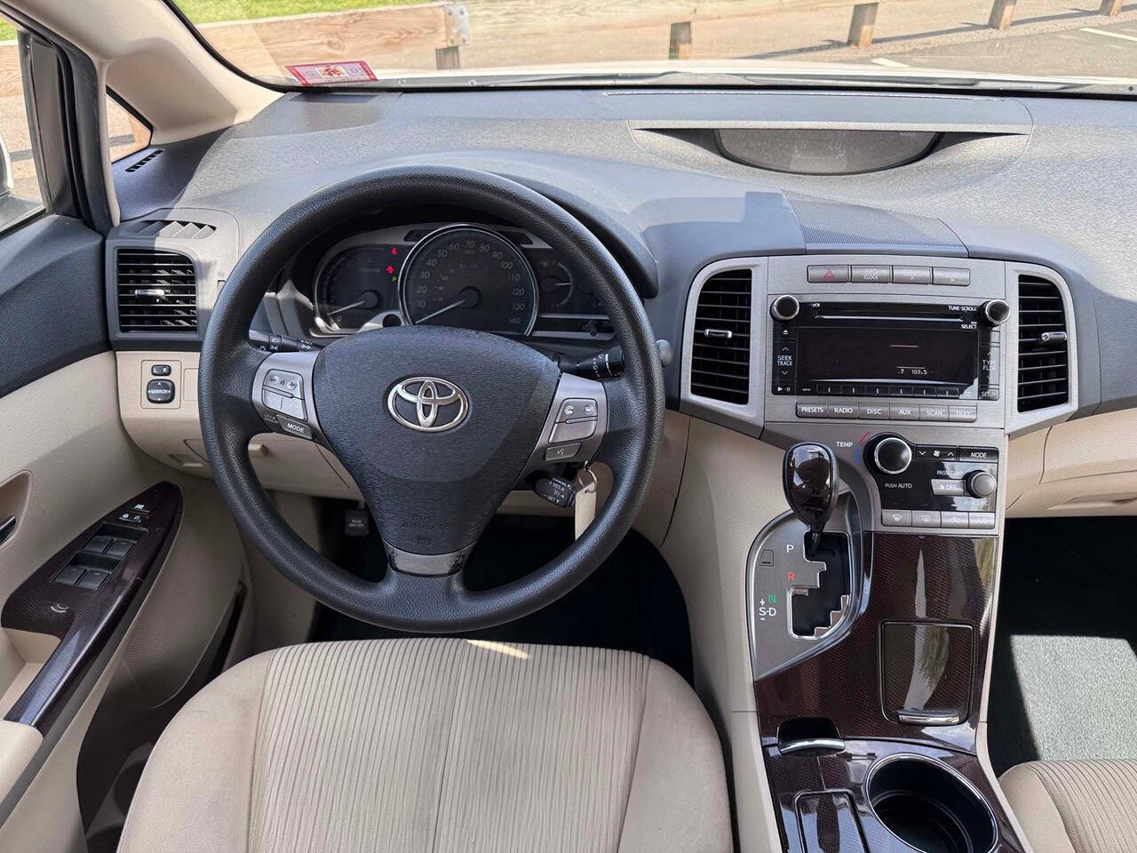 2011 Toyota Venza 16