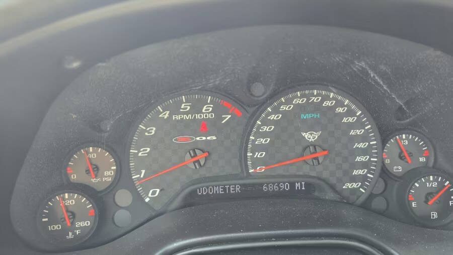 2002 Chevrolet Corvette 3