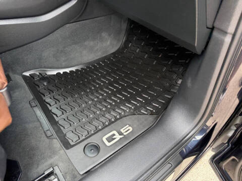 2020 Audi Q5 quattro Premium Plus 45 TFSI