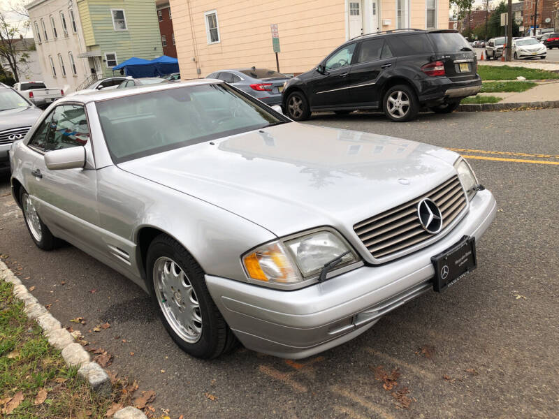 1998 Mercedes-Benz SL-Class for sale at Big T's Auto Sales in Belleville NJ