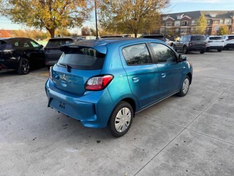 2024 Mitsubishi Mirage ES