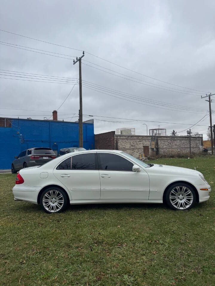 2007 Mercedes-Benz E-Class for sale at H & H AUTO GROUP in Detroit, MI