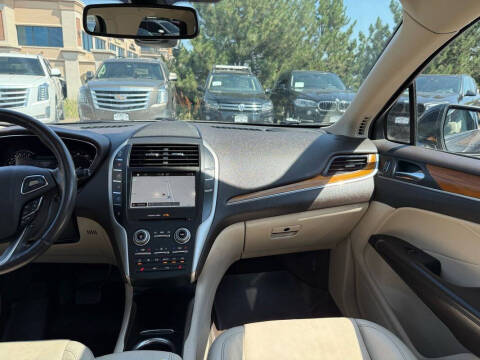 2017 Lincoln MKC Select