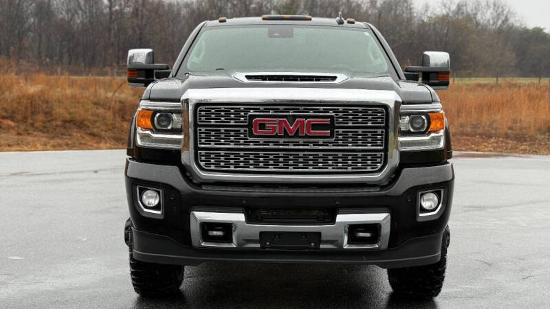 2019 GMC Sierra 3500HD Denali