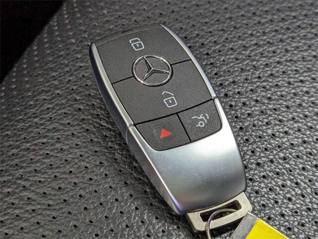 2020 Mercedes-Benz GLC GLC 300