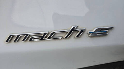 2022 Ford Mustang Mach-E Select