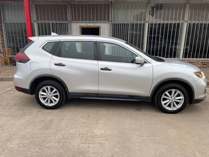 2018 Nissan Rogue