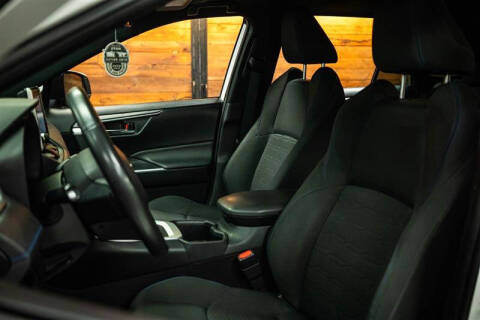 2024 Toyota RAV4 Hybrid SE