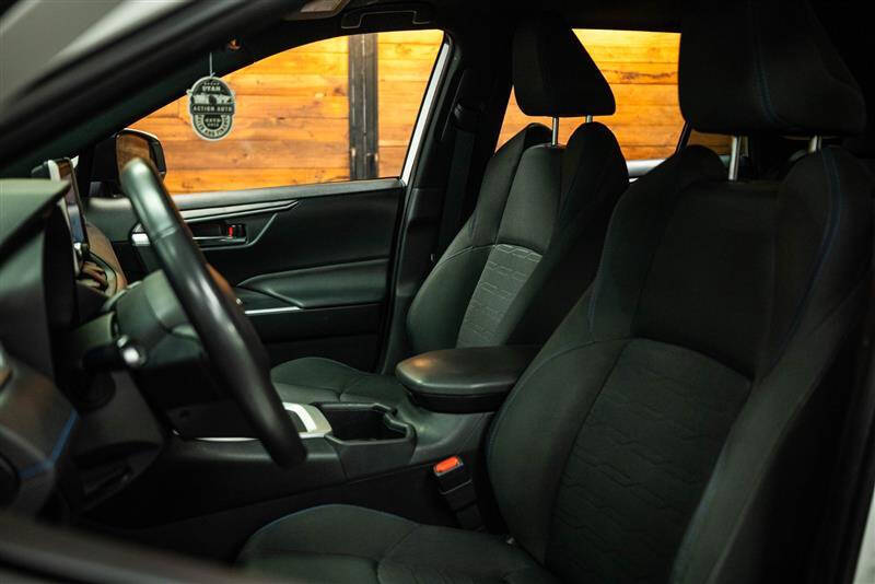 2024 Toyota RAV4 Hybrid SE