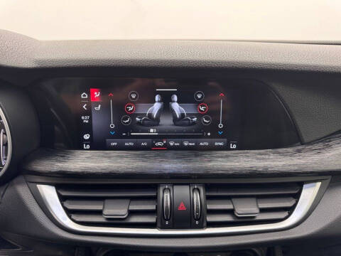 2022 Alfa Romeo Stelvio Sprint