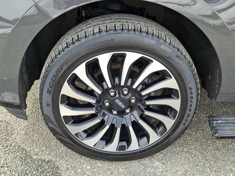 2023 Lincoln Navigator Black Label