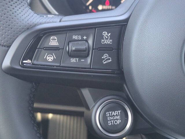 2025 Alfa Romeo Stelvio