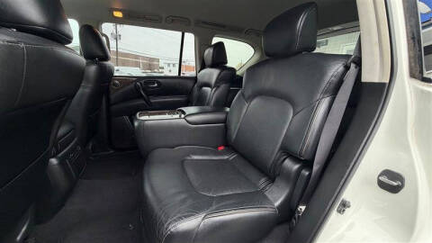 2016 Infiniti QX80
