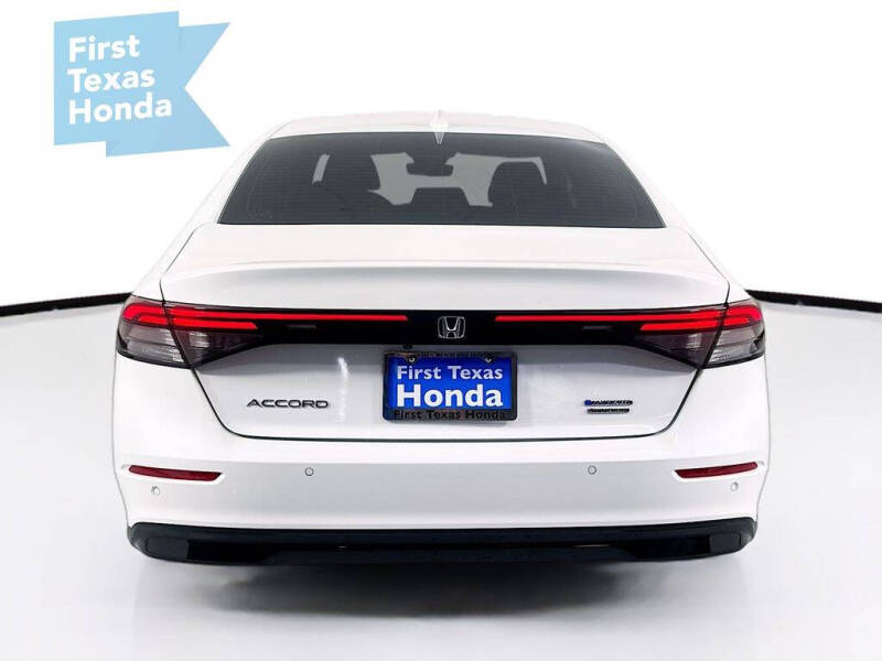 2025 Honda Accord Hybrid Touring