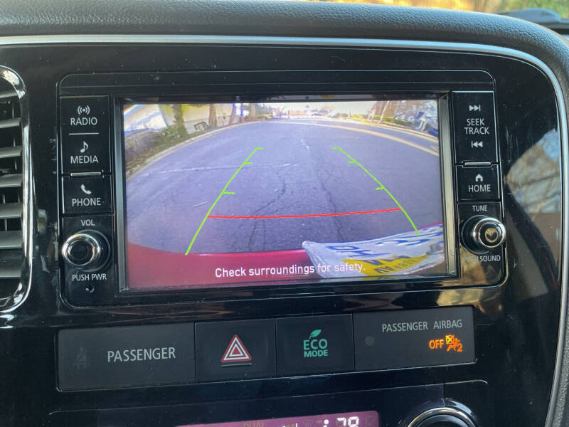 2018 Mitsubishi Outlander LE