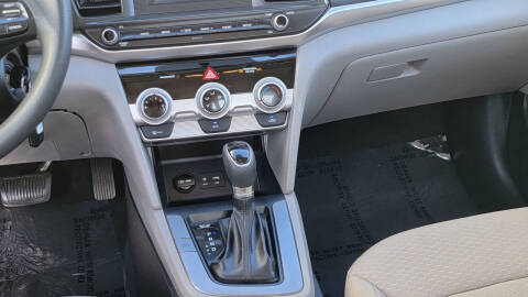 2019 Hyundai Elantra