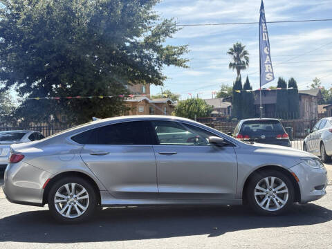 2015 Chrysler 200 Limited