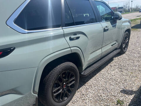 2024 Toyota Sequoia SR5