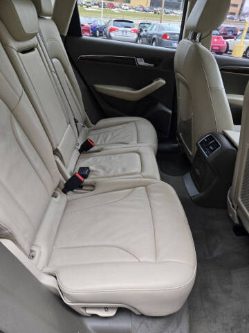 2012 Audi Q5 2.0T quattro Premium Plus