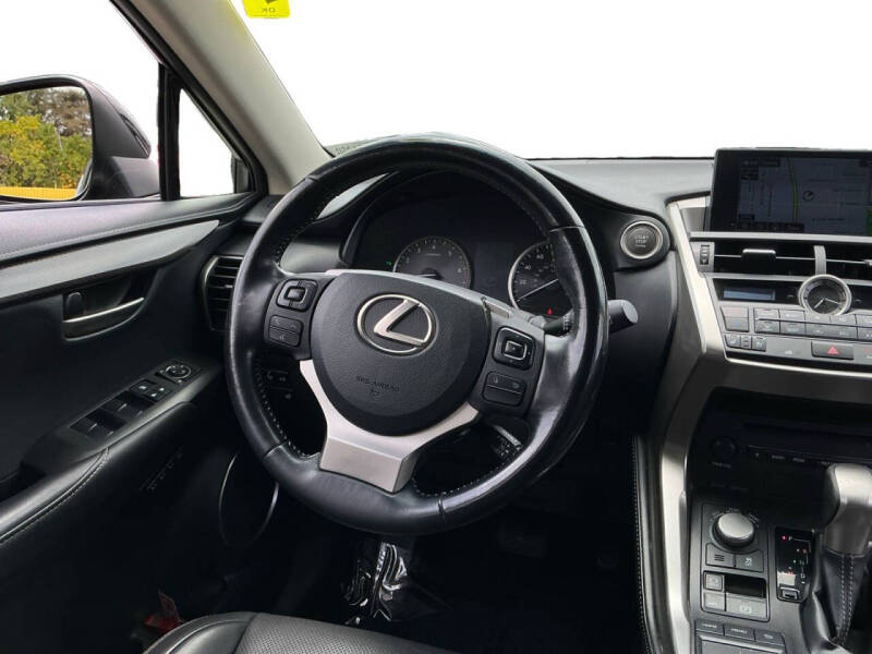 2017 Lexus NX 200t