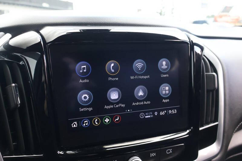 2022 Chevrolet Traverse LT Cloth