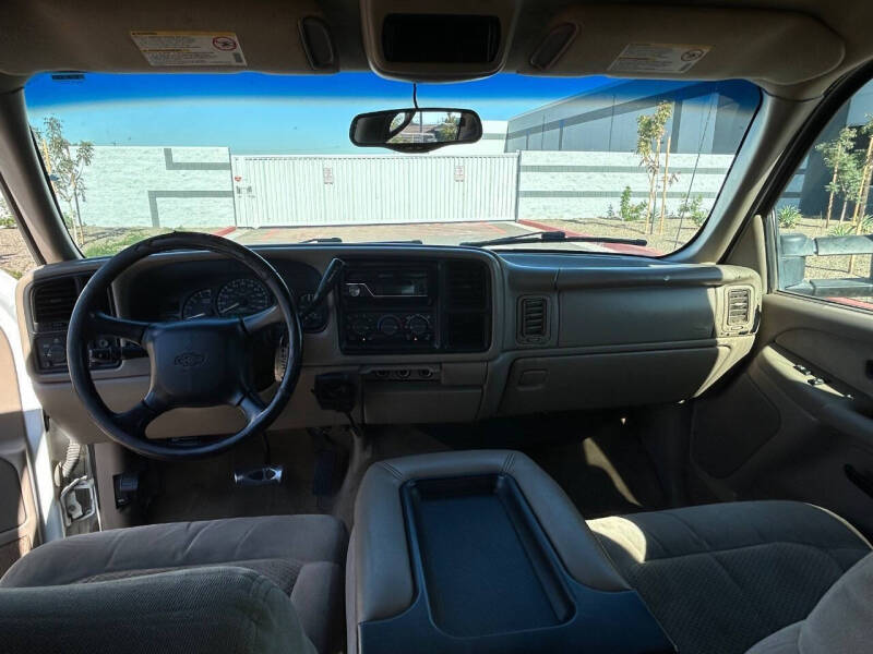 2002 Chevrolet Silverado 3500 LS