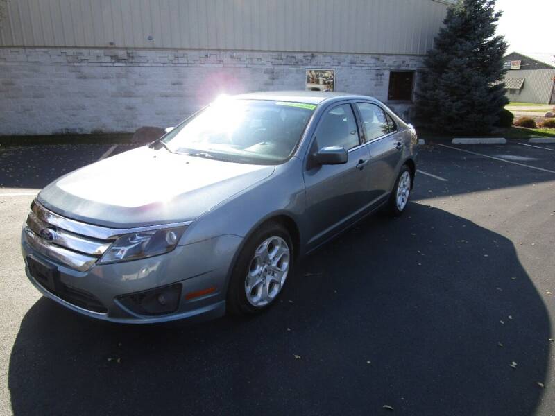 2011 Ford Fusion for sale at Ideal Auto Sales, Inc. in Waukesha WI