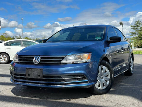 2015 Volkswagen Jetta for sale at MAGIC AUTO SALES in Little Ferry NJ