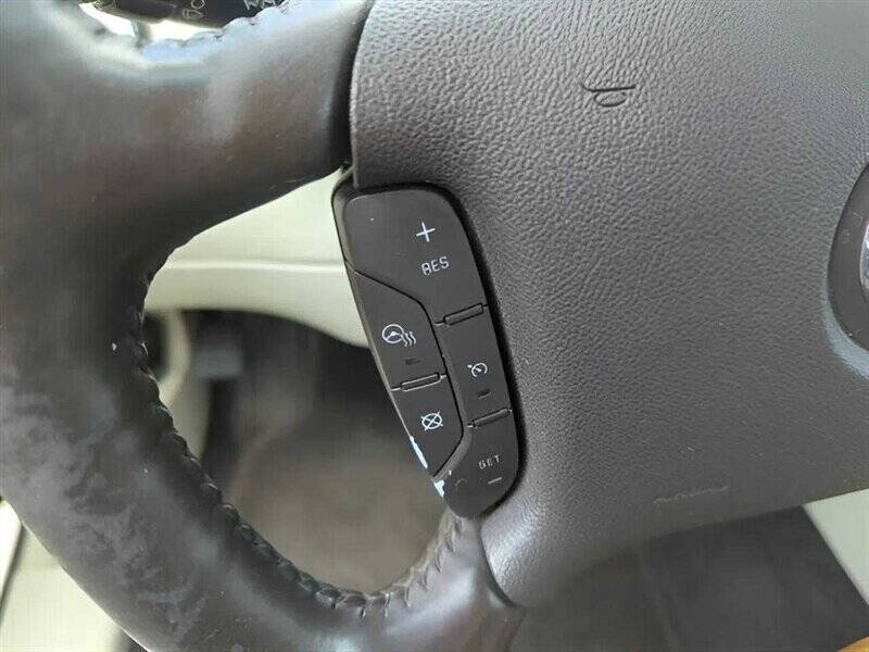 2009 Cadillac DTS Performance