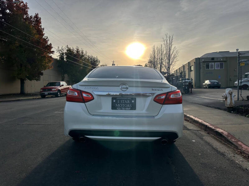 2016 Nissan Altima 3.5 SR
