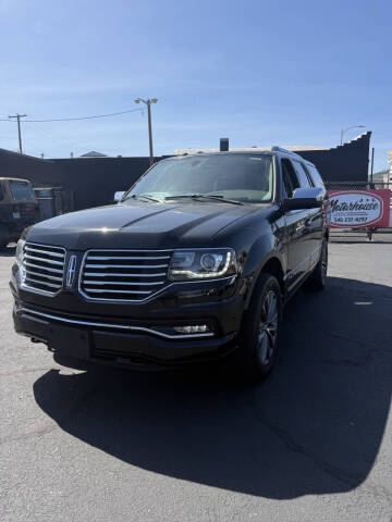 2017 Lincoln Navigator Select Photo