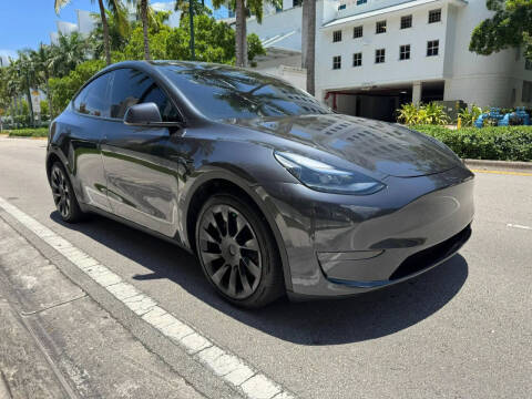 2025 Tesla Model Y Long Range