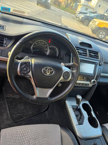 2012 Toyota Camry SE