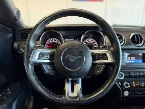 2016 Ford Mustang V6
