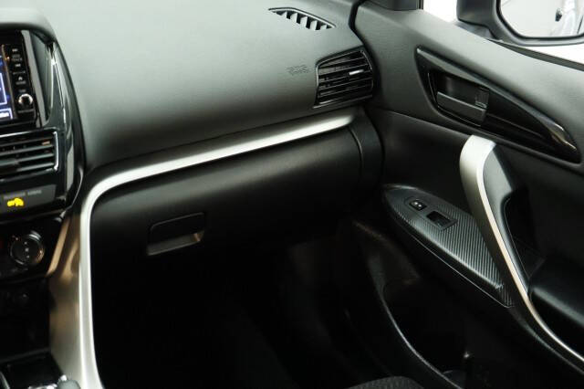 2025 Mitsubishi Eclipse Cross ES