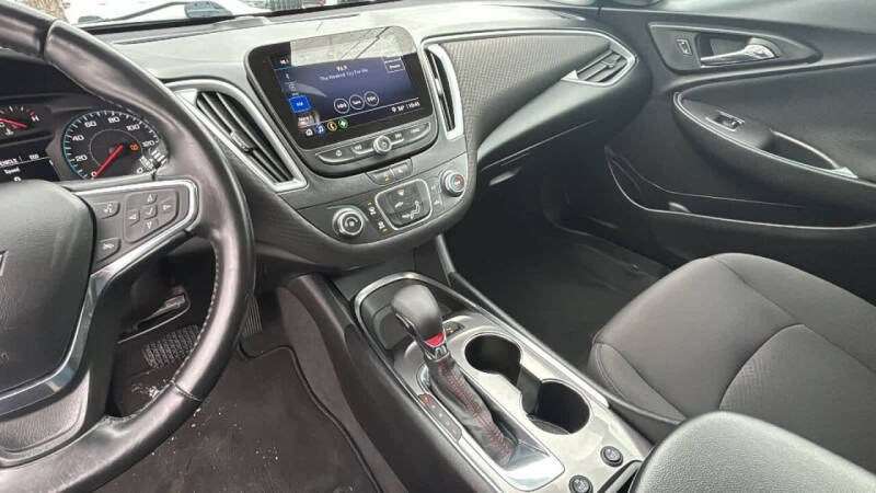 2021 Chevrolet Malibu RS