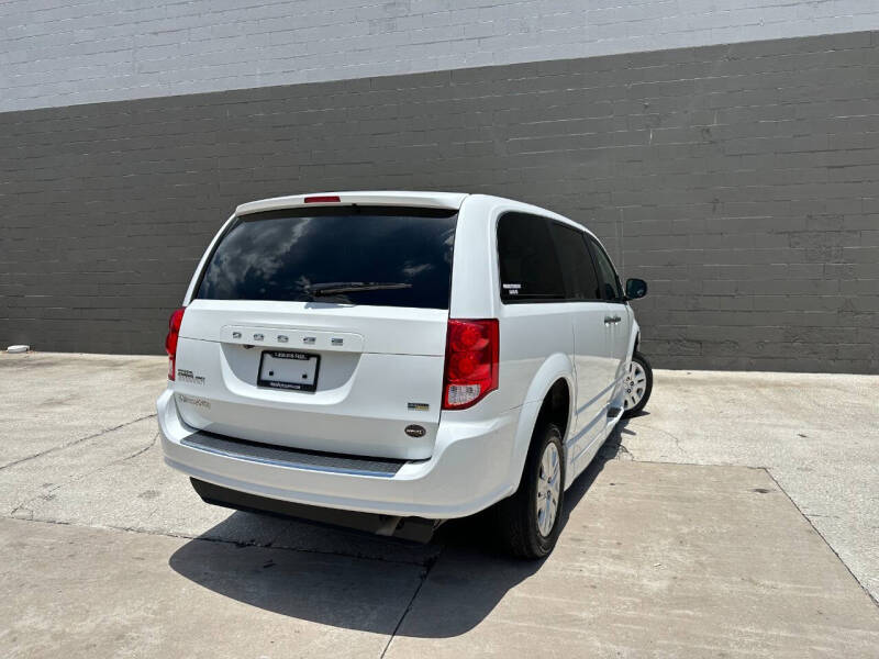 2019 Dodge Grand Caravan SE