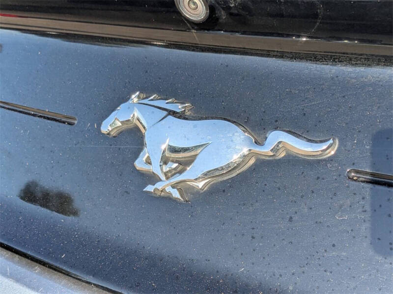 2022 Ford Mustang EcoBoost Premium