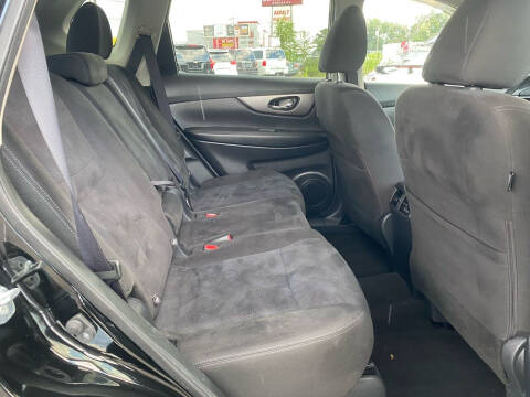 2015 Nissan Rogue SV