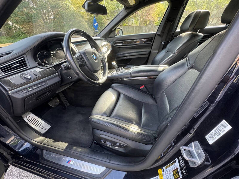 2015 BMW 7 Series 750i