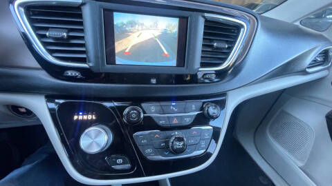 2018 Chrysler Pacifica Touring L