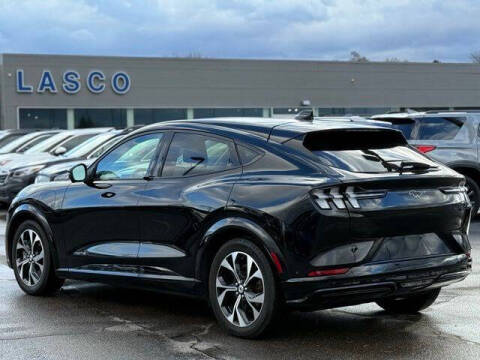 2022 Ford Mustang Mach-E Premium