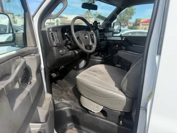 2021 Chevrolet Express 2500