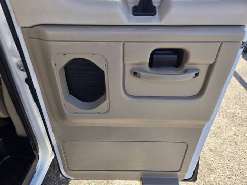 2012 Ford E-Series E-350 SD XLT