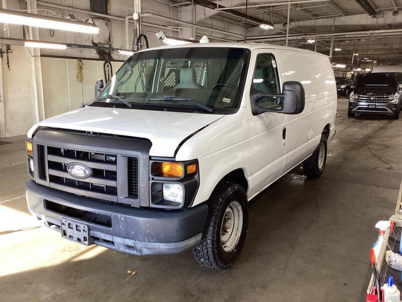 2011 Ford E-Series