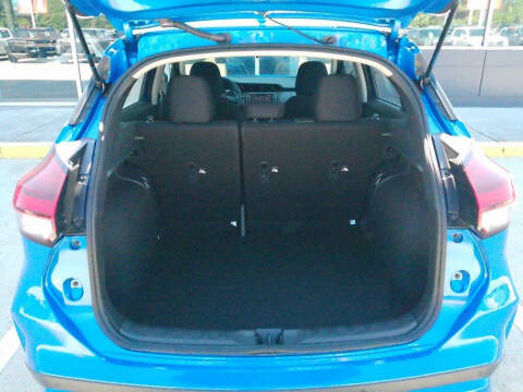 2025 Nissan Kicks Play S