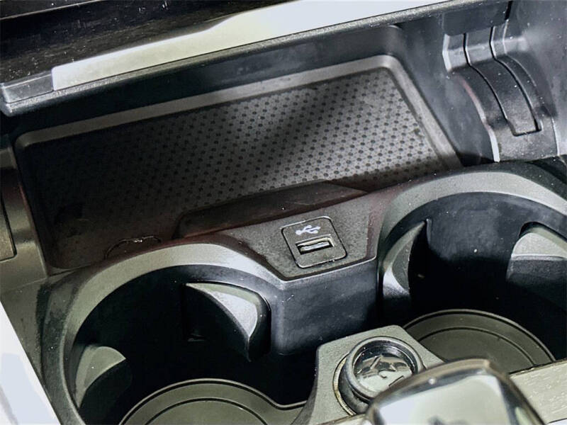 2022 BMW 3 Series 330i