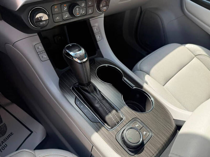 2017 GMC Acadia SLT-2