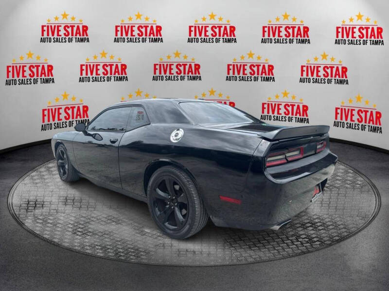 2013 Dodge Challenger SXT