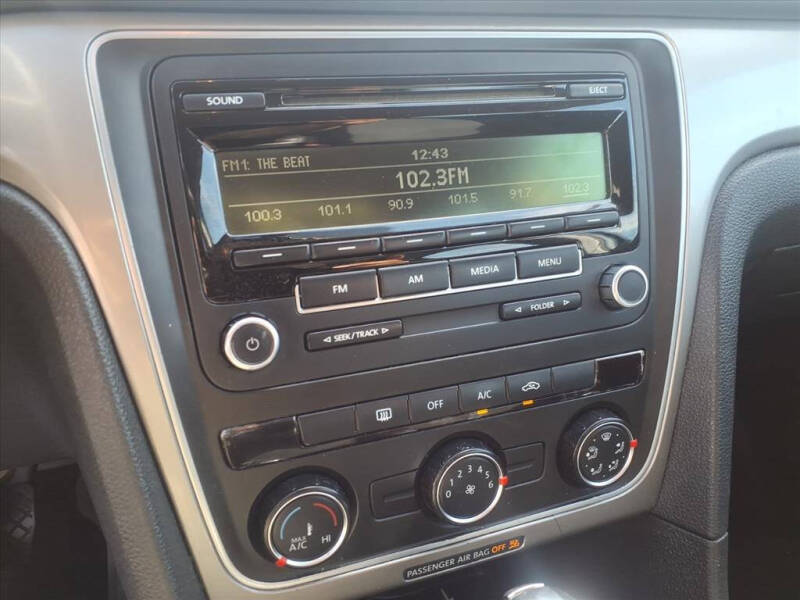 2013 Volkswagen Passat S PZEV